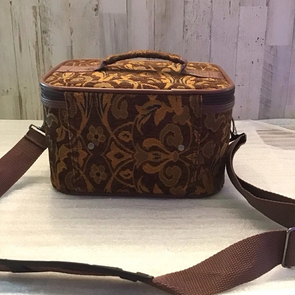 Raviani Gold Tapestry Cosmetic Bag